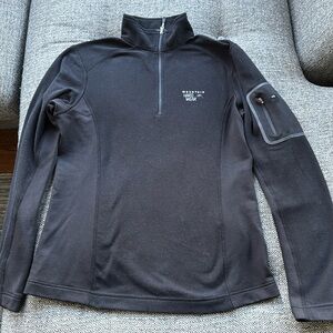 Mountain Hardware quarter zip fleece